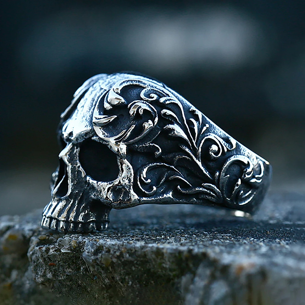 Doomspire Carved Ring