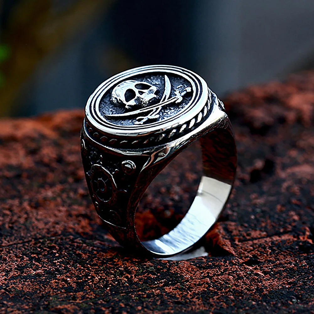 Pirate Skull Ring