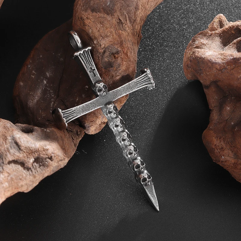 Retro Skull Cross Pendant Necklace for Men